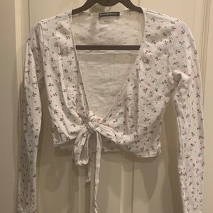 Super cute Brandy Melville top!